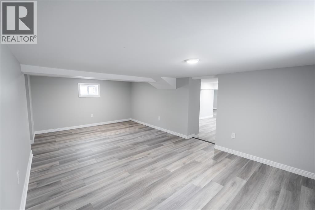 249 Vidal STREET South - 20