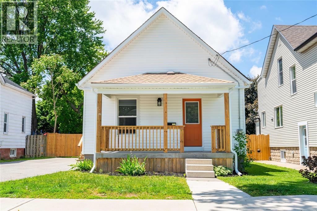 249 Vidal STREET South - 3