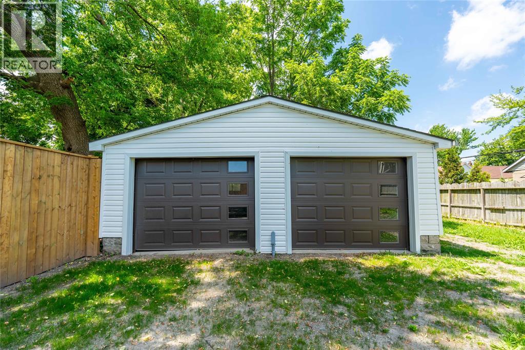 249 Vidal STREET South - 30