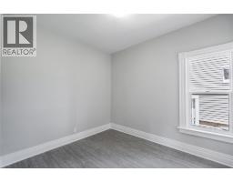 249 Vidal Street South, Sarnia, ON N7T2T8 Photo 13