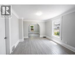249 Vidal Street South, Sarnia, ON N7T2T8 Photo 9