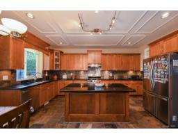 2492 148 Street, Surrey, BC V4P1N5 Photo 9
