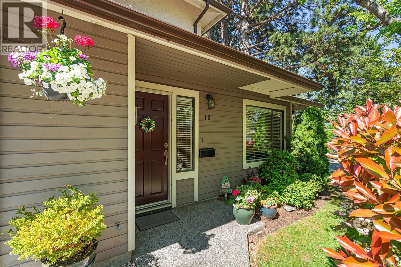 #18 1309 McKenzie Ave - 2