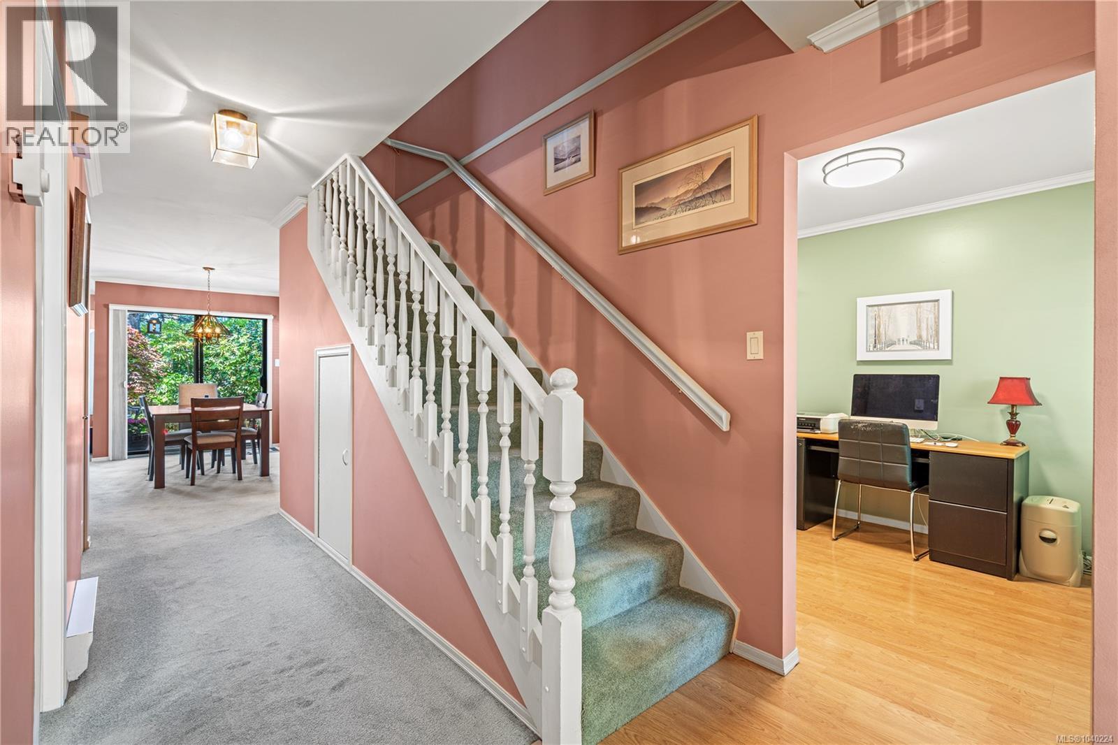 #18 1309 McKenzie Ave - 22