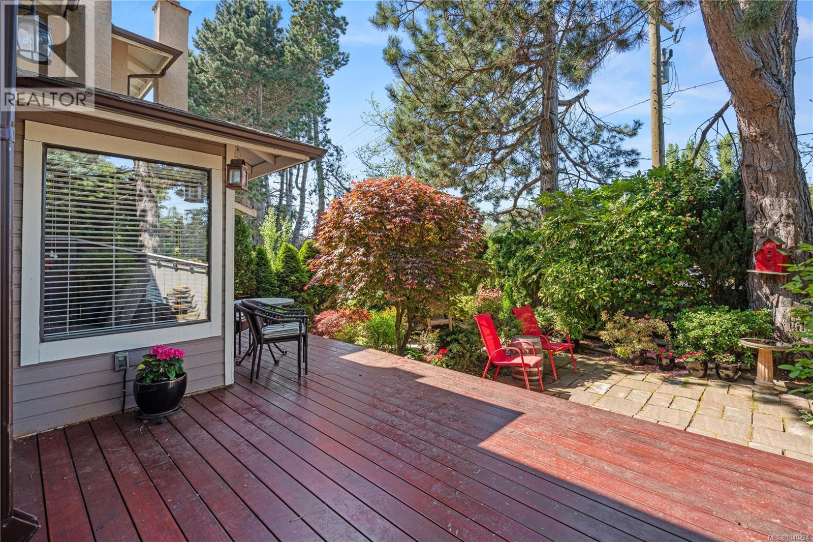 #18 1309 McKenzie Ave - 44