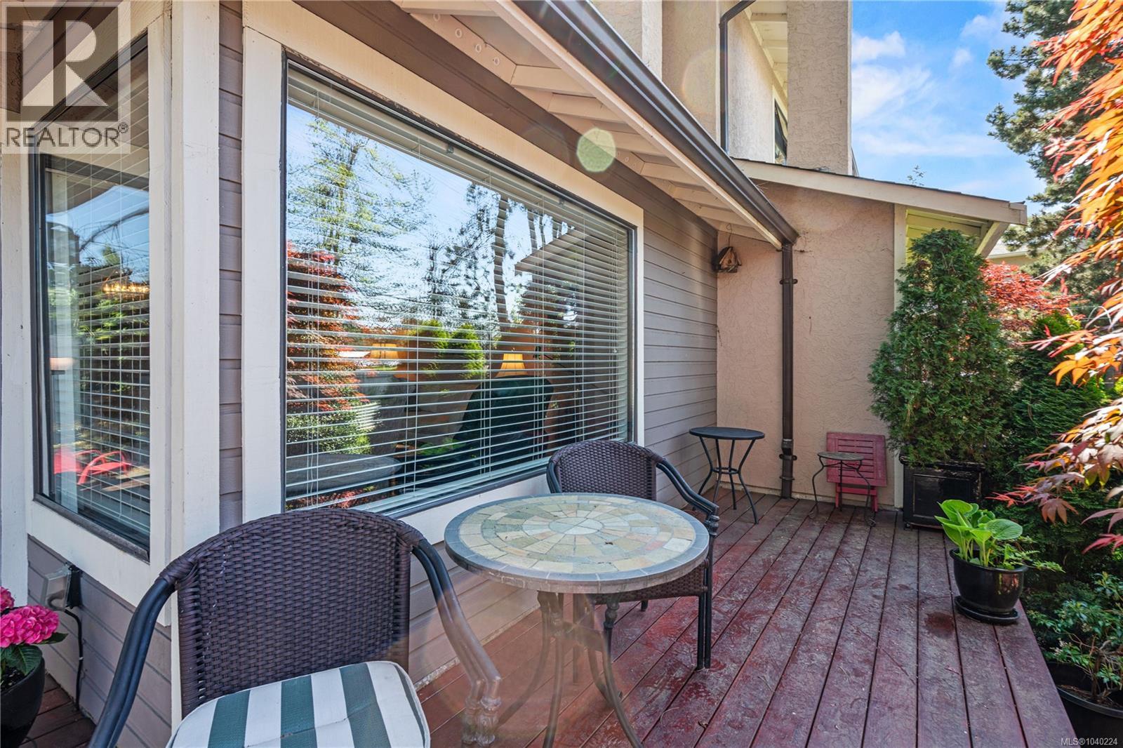 #18 1309 McKenzie Ave - 45