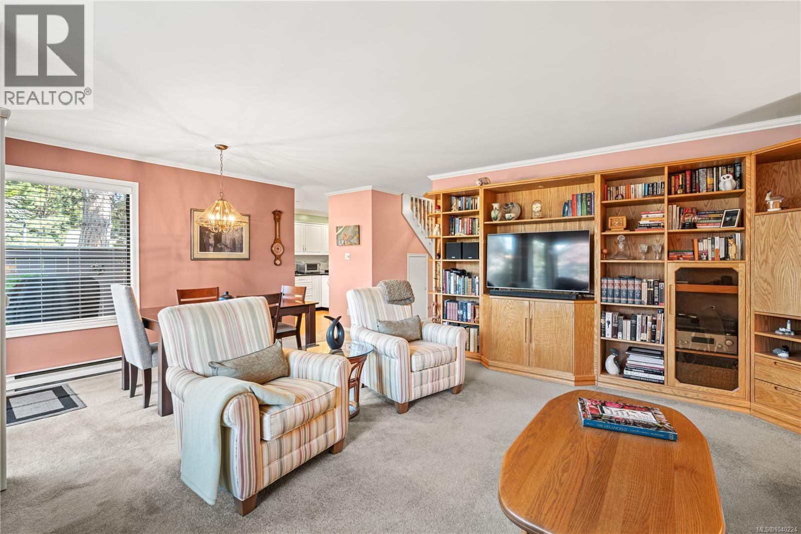 #18 1309 McKenzie Ave - 8