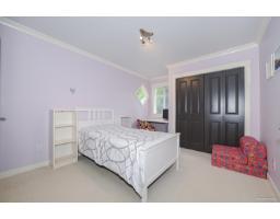 2492 148 Street, Surrey, BC V4P1N5 Photo 19