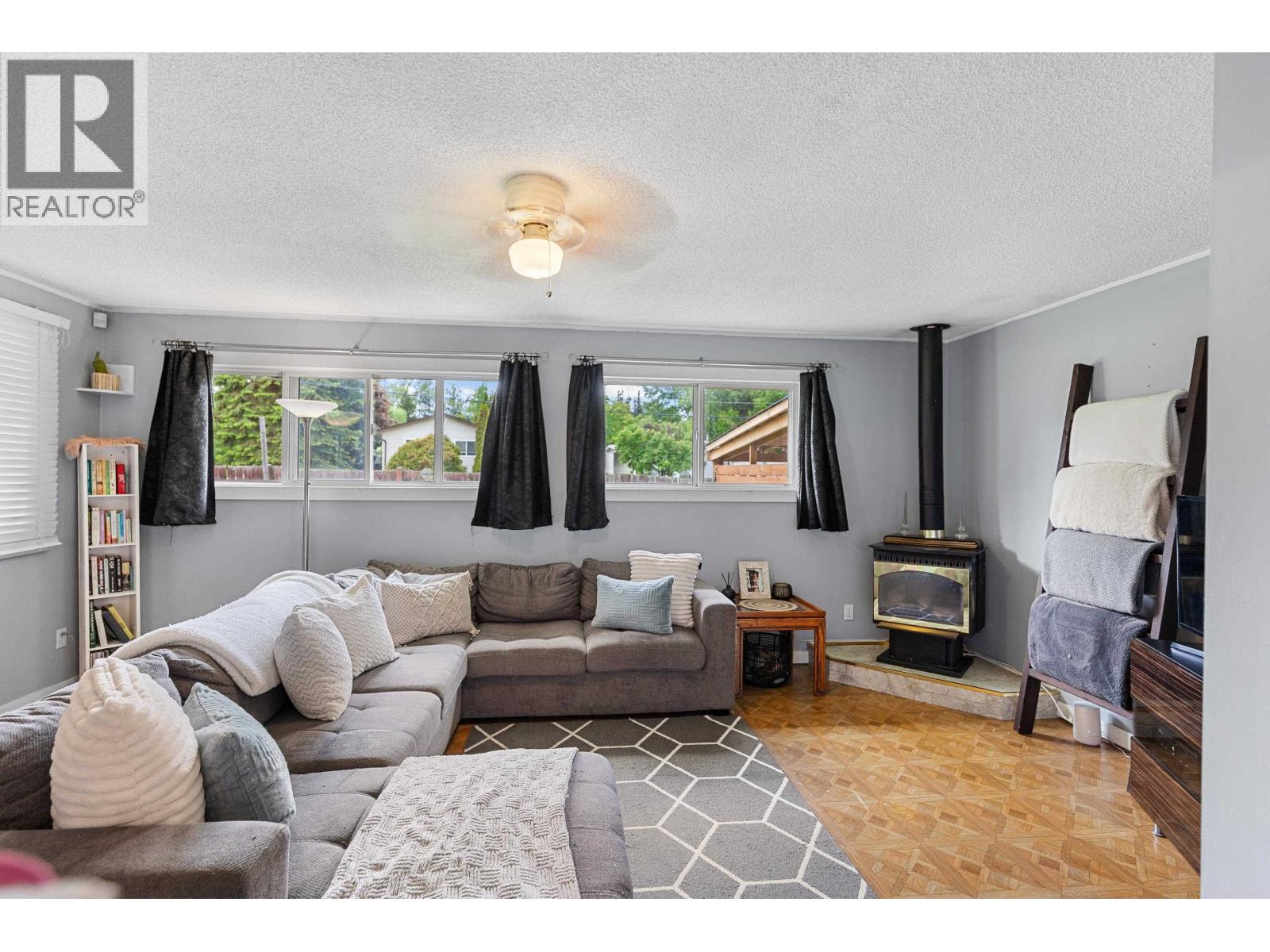 Photo 21 of 30 — 3596 EDEN DRIVE · Prince George, BC