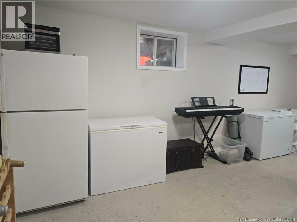 2 Morton Street - 24