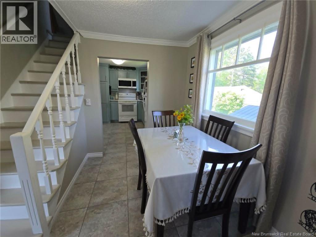 2 Morton Street - 12