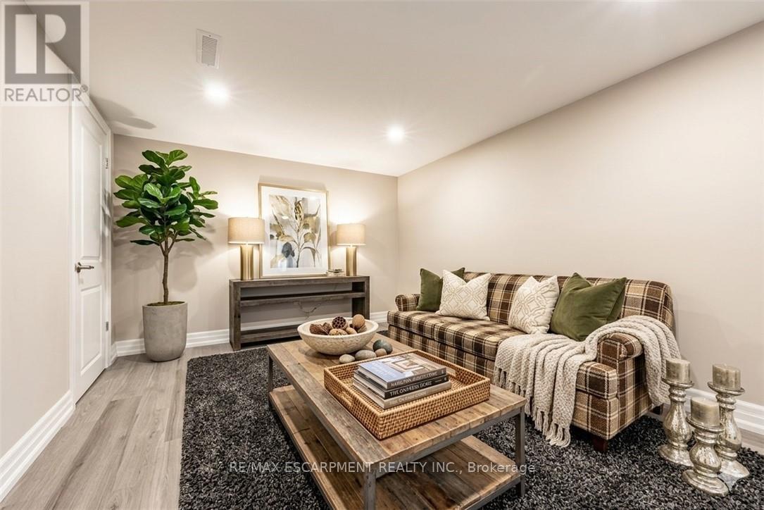 930 WEST 5TH STREET - 23