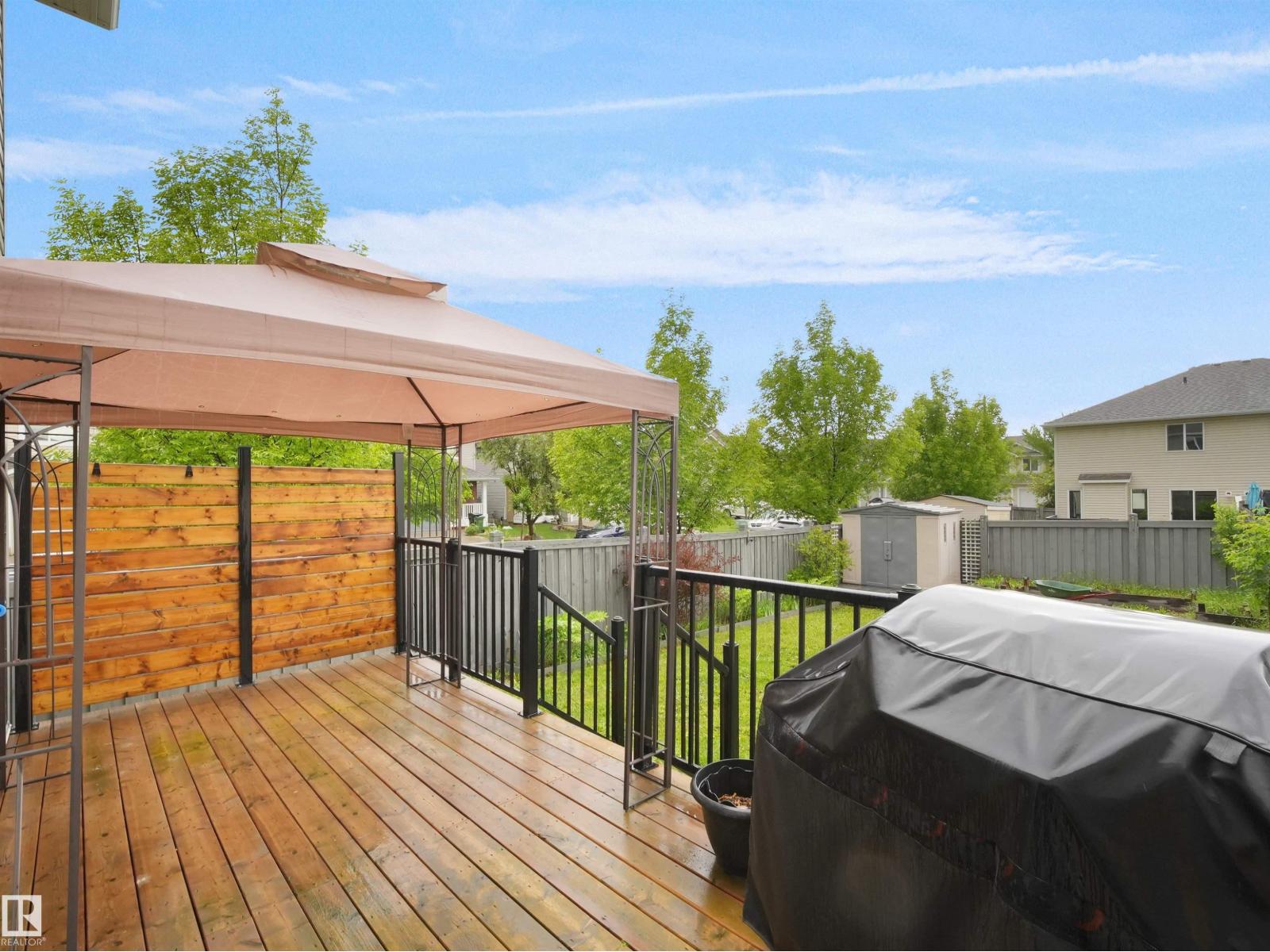 21316 45A Avenue NW NW - 29