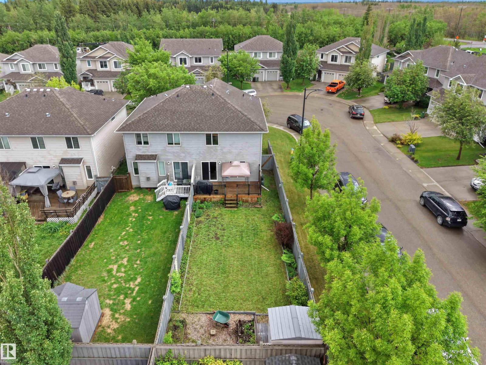 21316 45A Avenue NW NW - 33