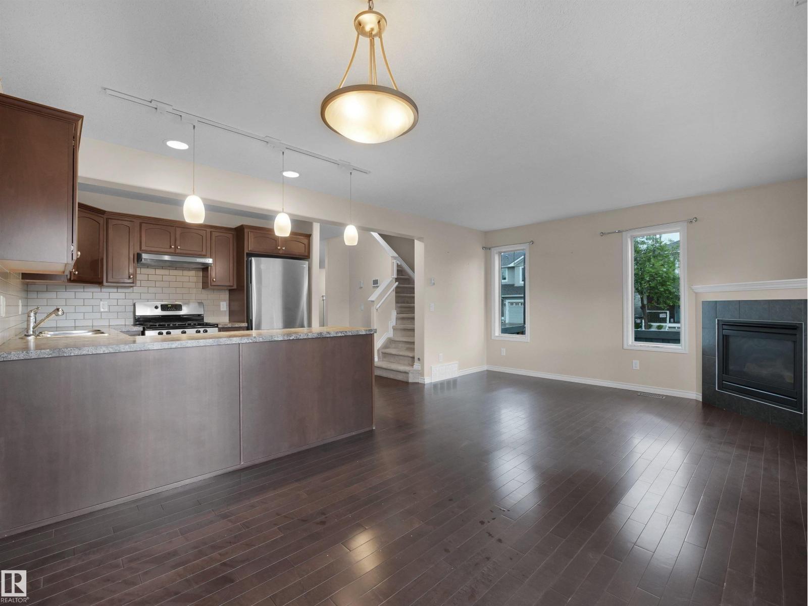 21316 45A Avenue NW NW - 9