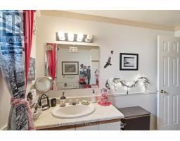 17 Sunnymede Avenue, Augusta, ON K0E1T0 Photo 40