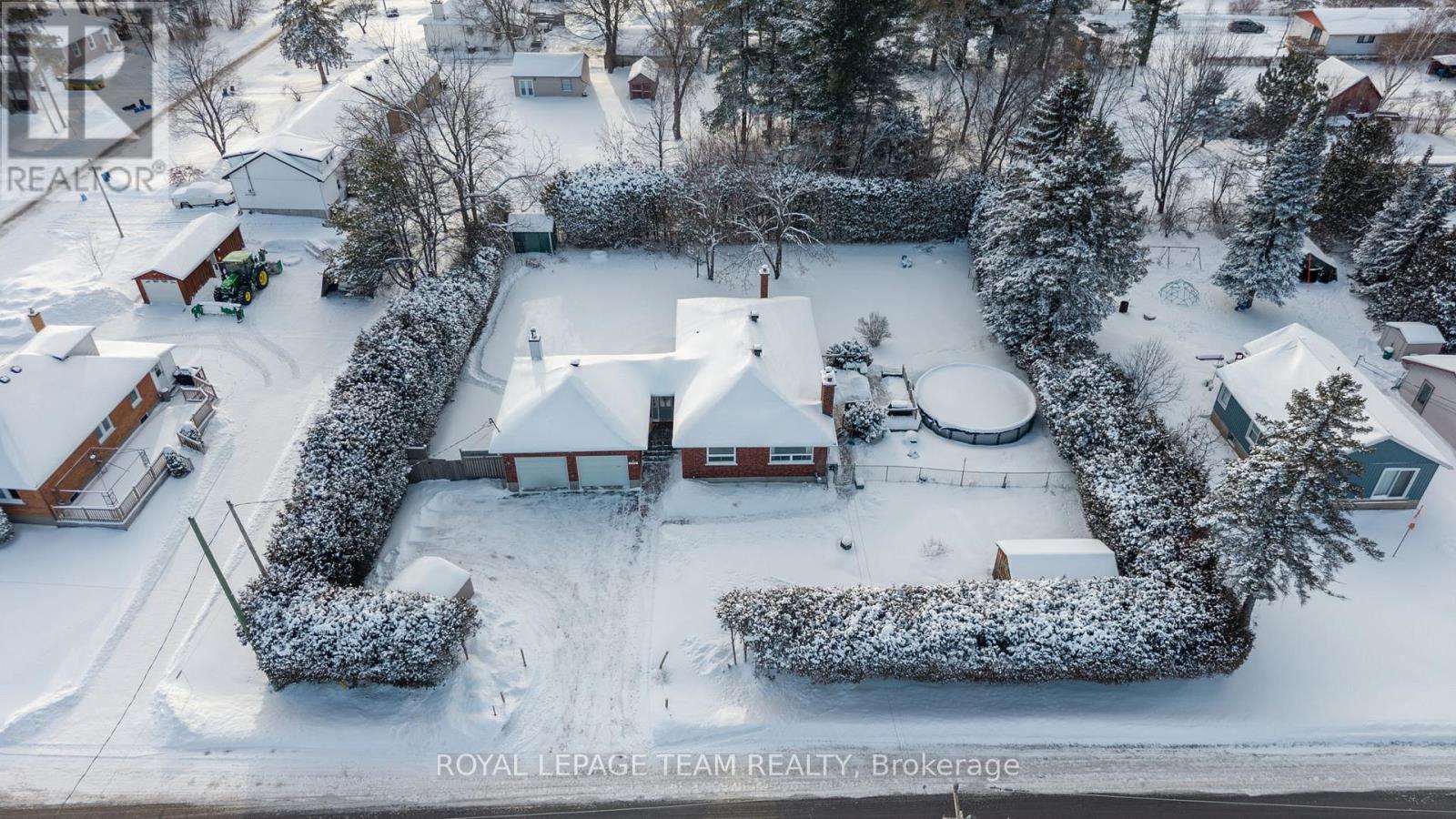 3246 ELIZABETH STREET - 2