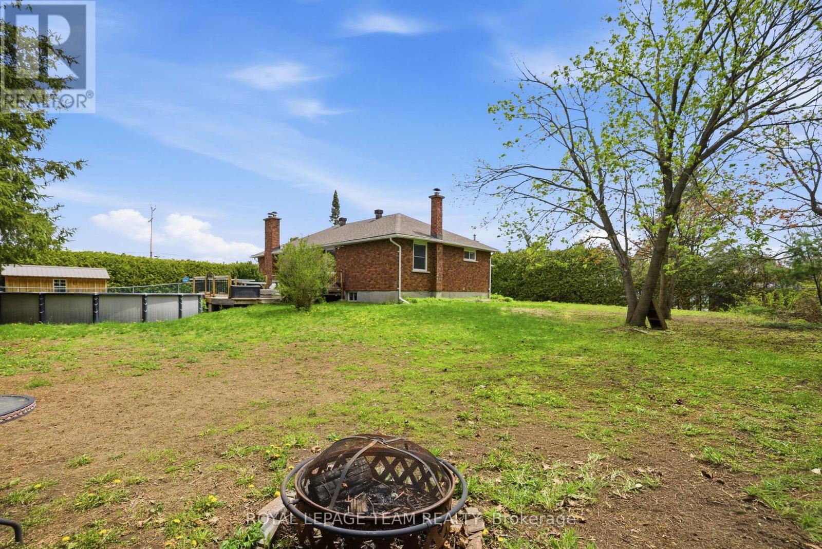 3246 ELIZABETH STREET - 39