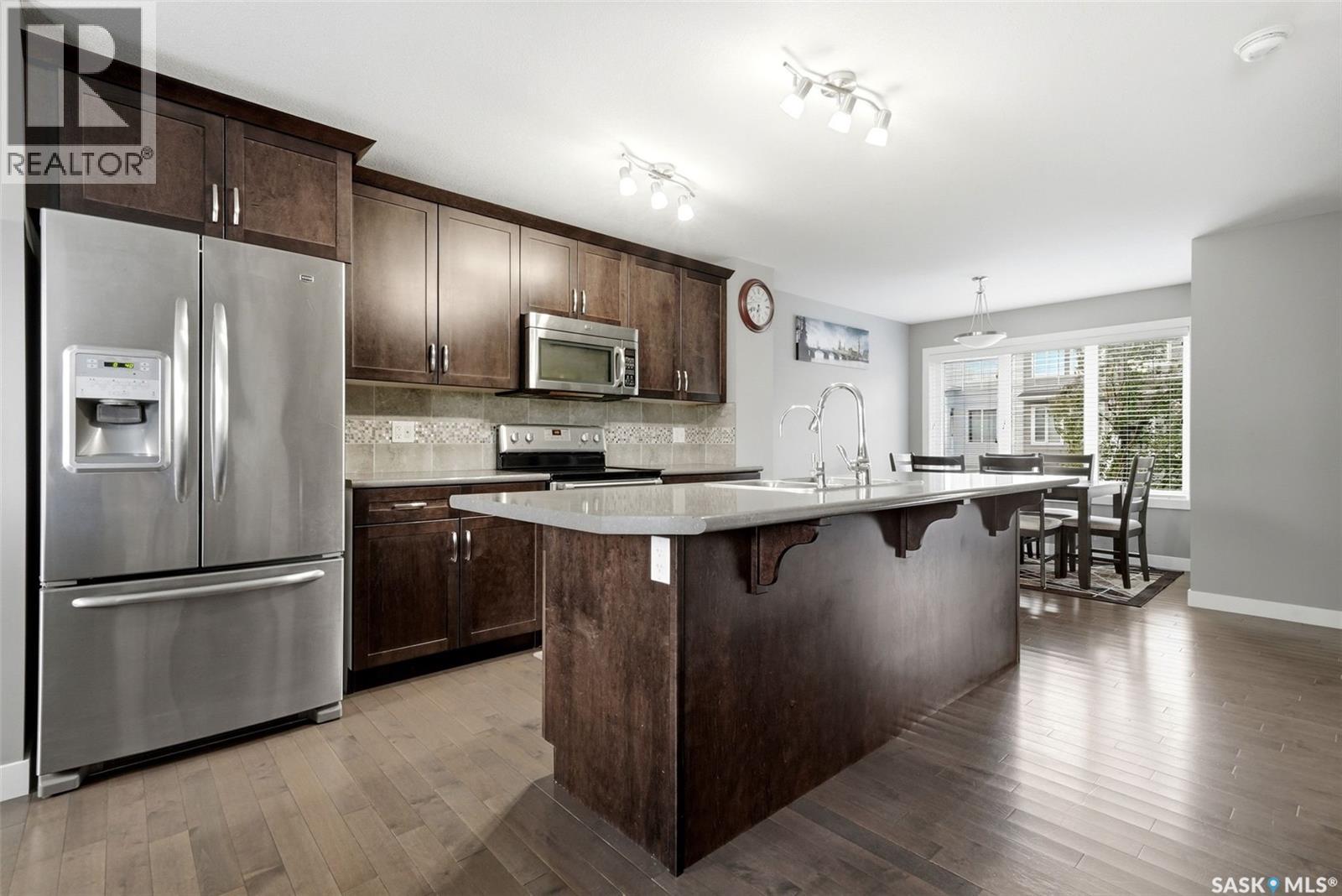 2905 Rochdale BOULEVARD — photo 10