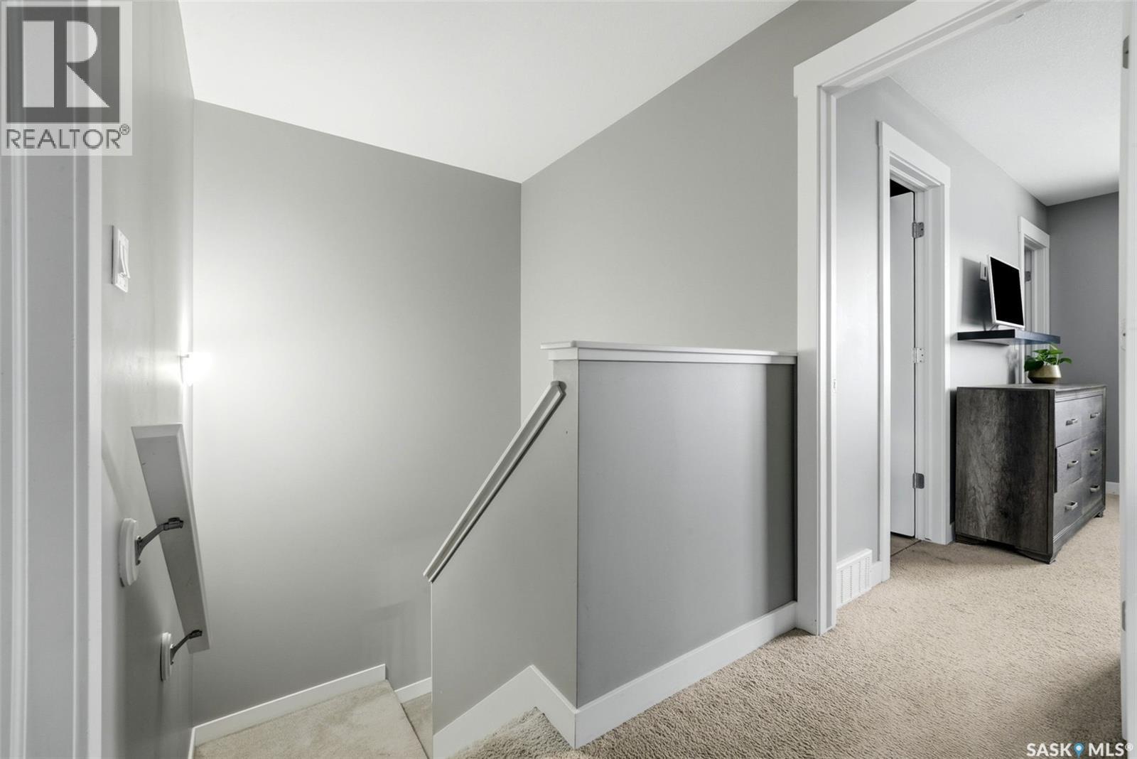2905 Rochdale BOULEVARD — photo 19