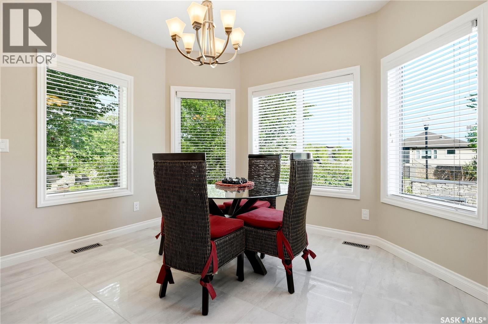 4501 Bergamot BAY E - 27