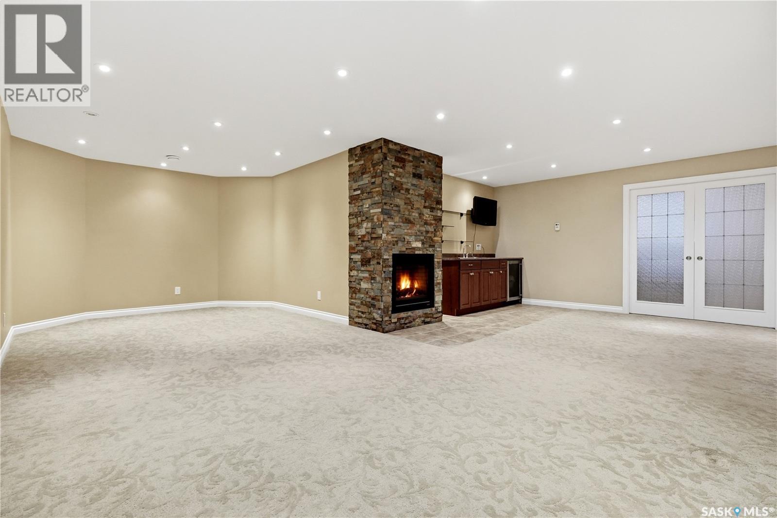 4501 Bergamot BAY E - 41