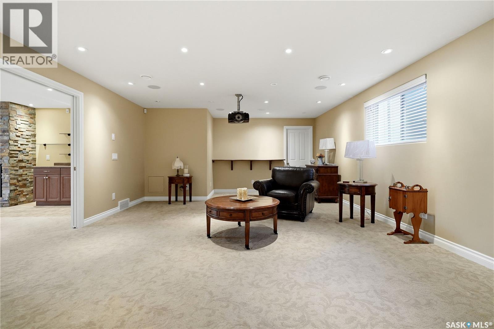 4501 Bergamot BAY E - 52