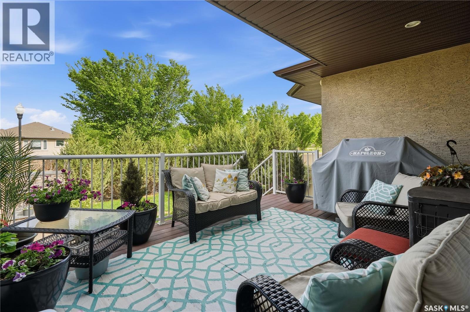 4501 Bergamot BAY E - 60