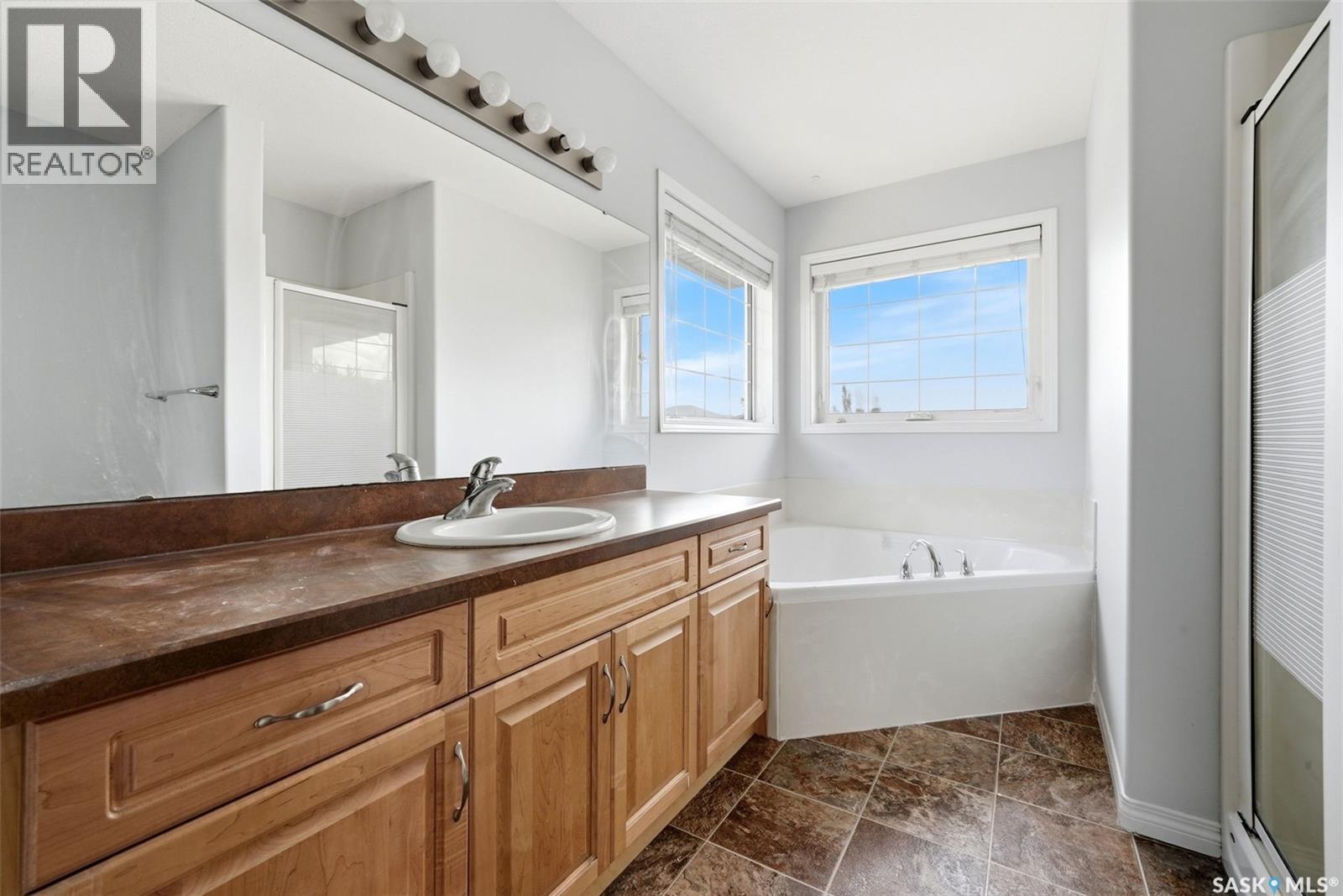 2755 Alfred CRESCENT — photo 23
