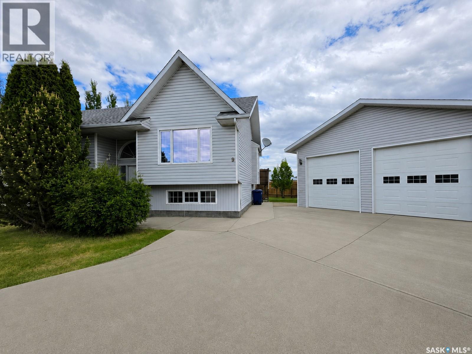 9 Ducluzeau PLACE - 1