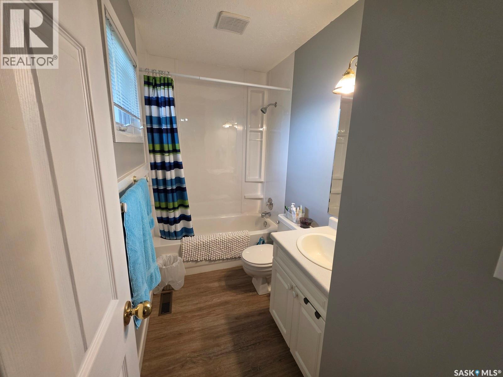 9 Ducluzeau PLACE - 9