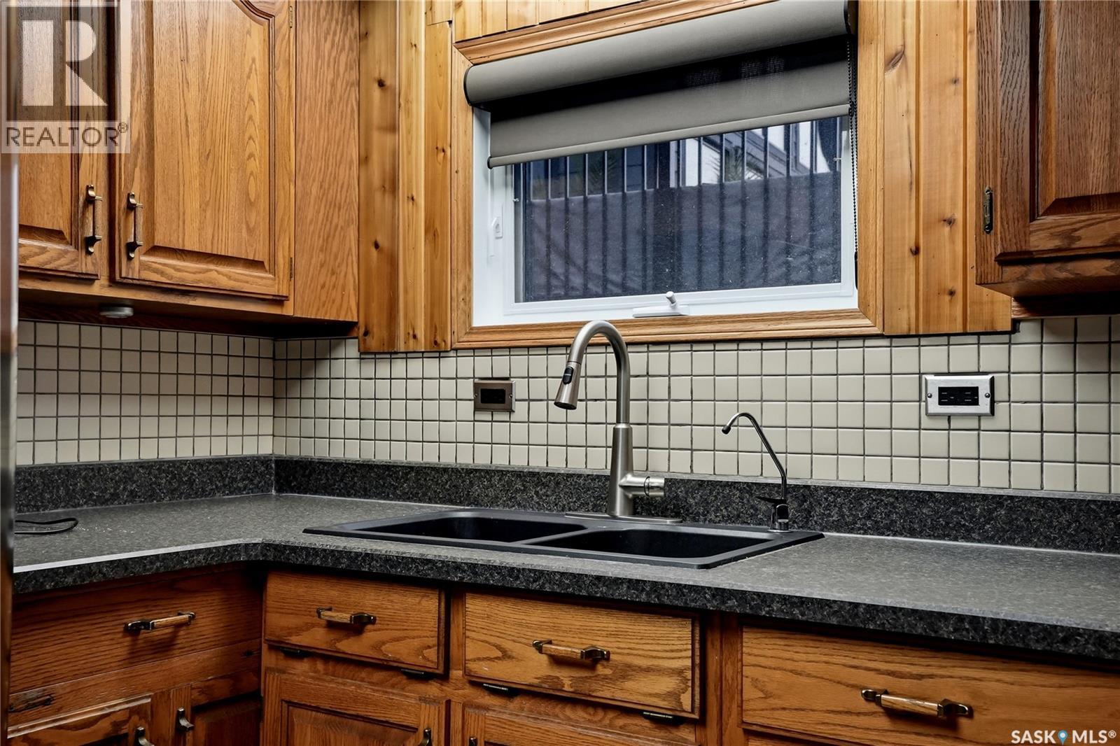 35 Lakeview DRIVE — photo 12