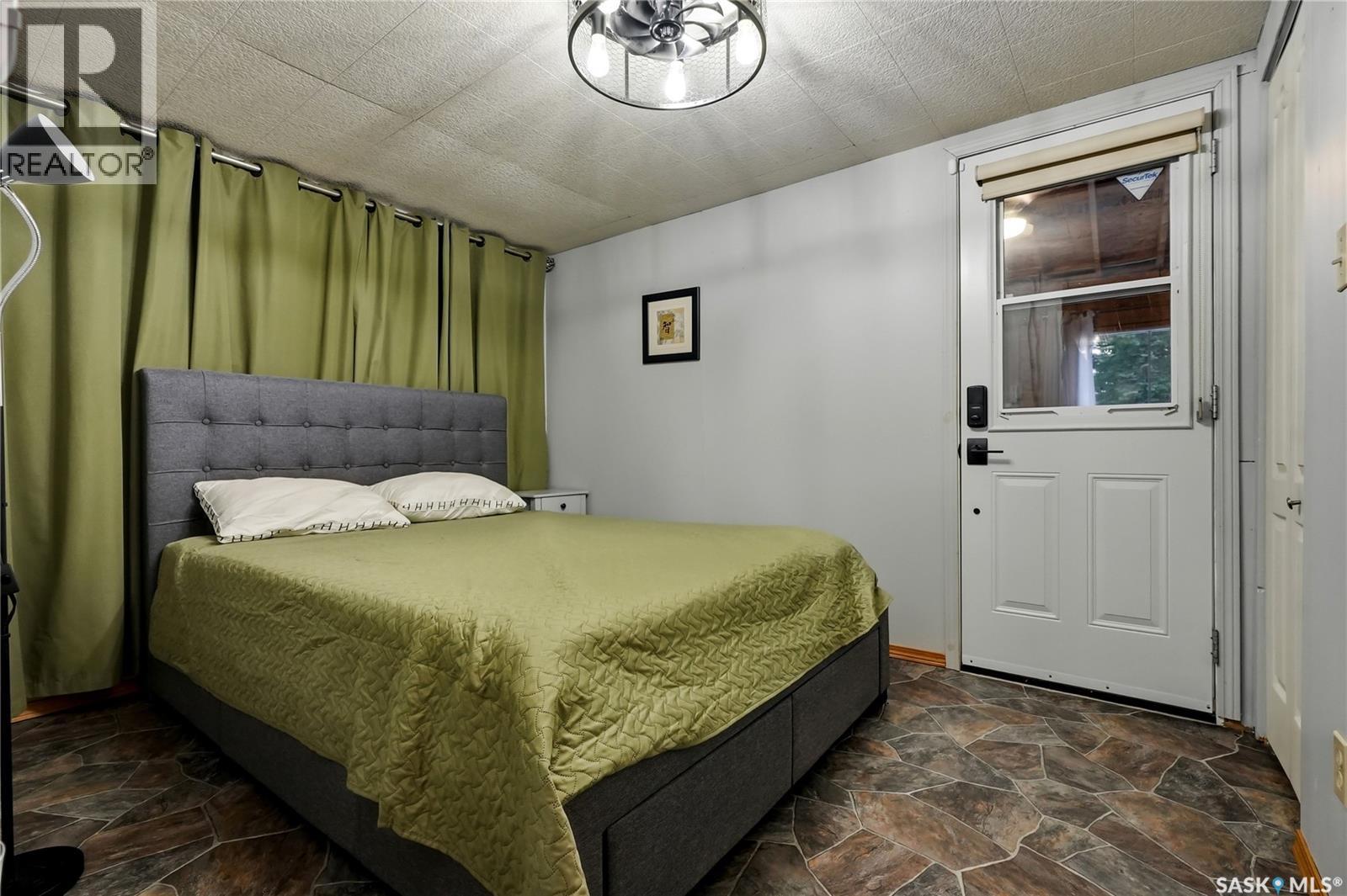 35 Lakeview DRIVE — photo 18