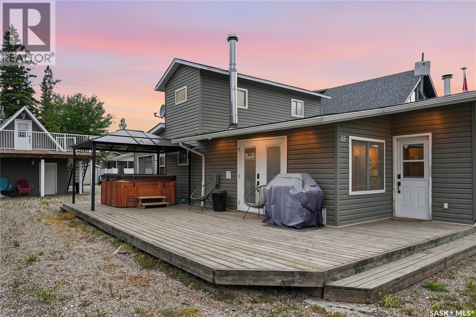 35 Lakeview DRIVE — photo 41