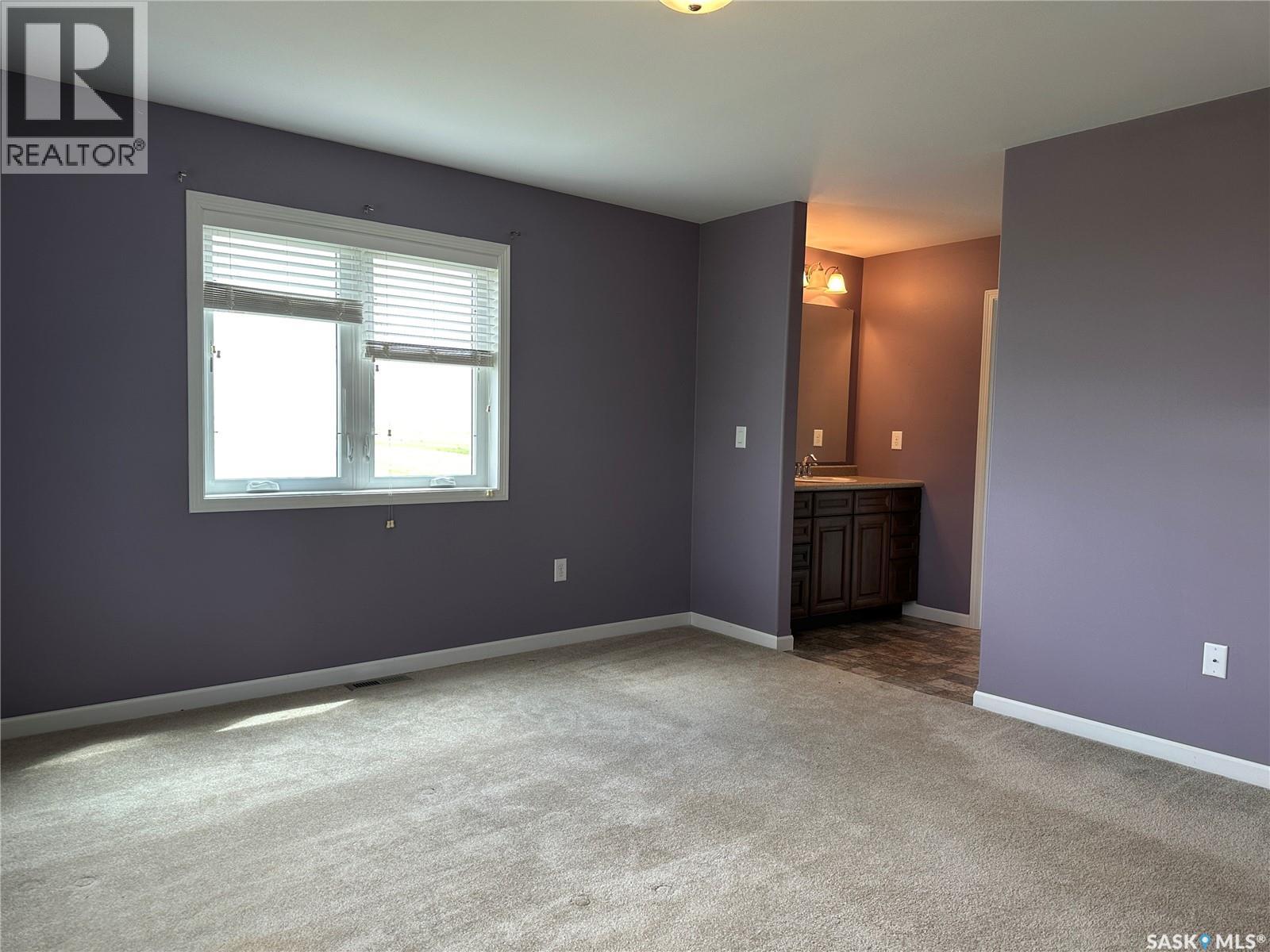 201 1st STREET E - 17