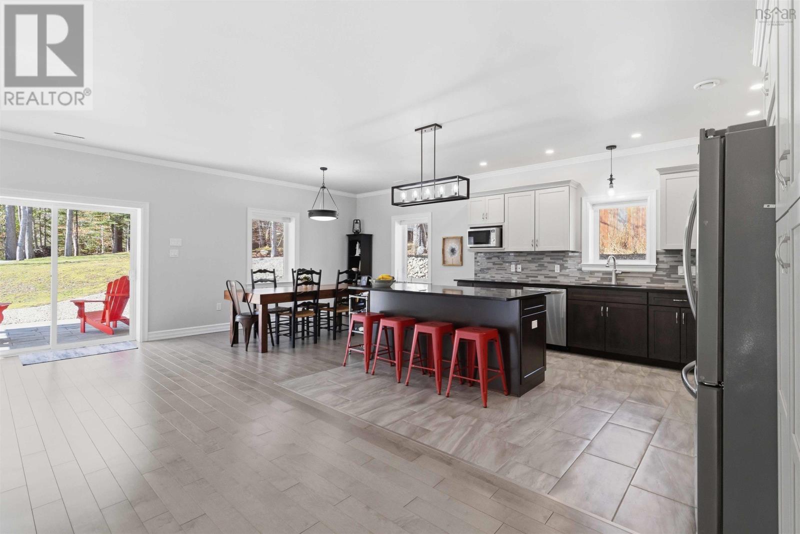 51 Cresthaven Court - 11