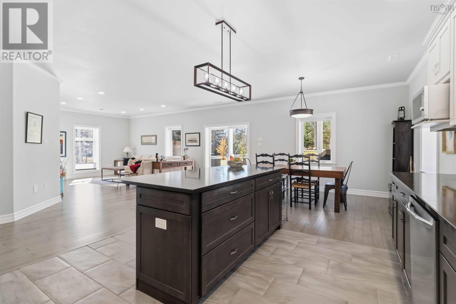 51 Cresthaven Court - 16