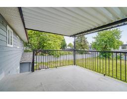 9024 123a Street, Surrey, BC V3V6K3 Photo 13