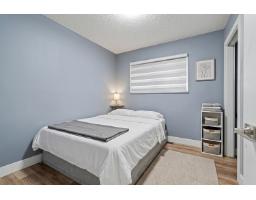 9024 123a Street, Surrey, BC V3V6K3 Photo 11