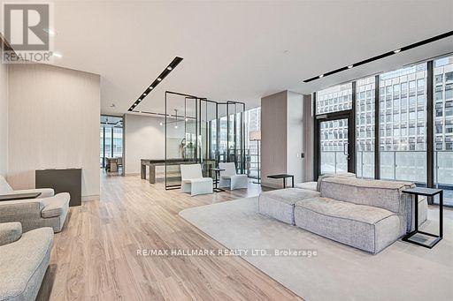 #1509 25 RICHMOND STREET E - 22