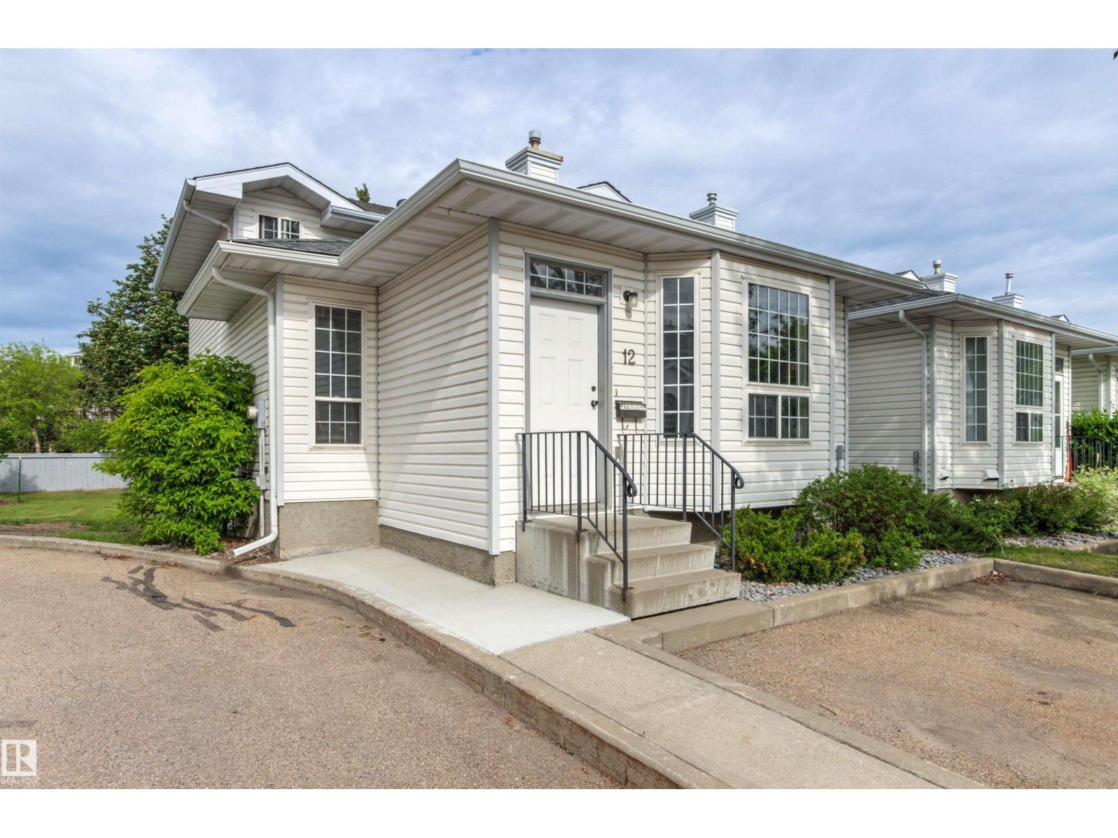 #12 3311 58 ST NW - 1