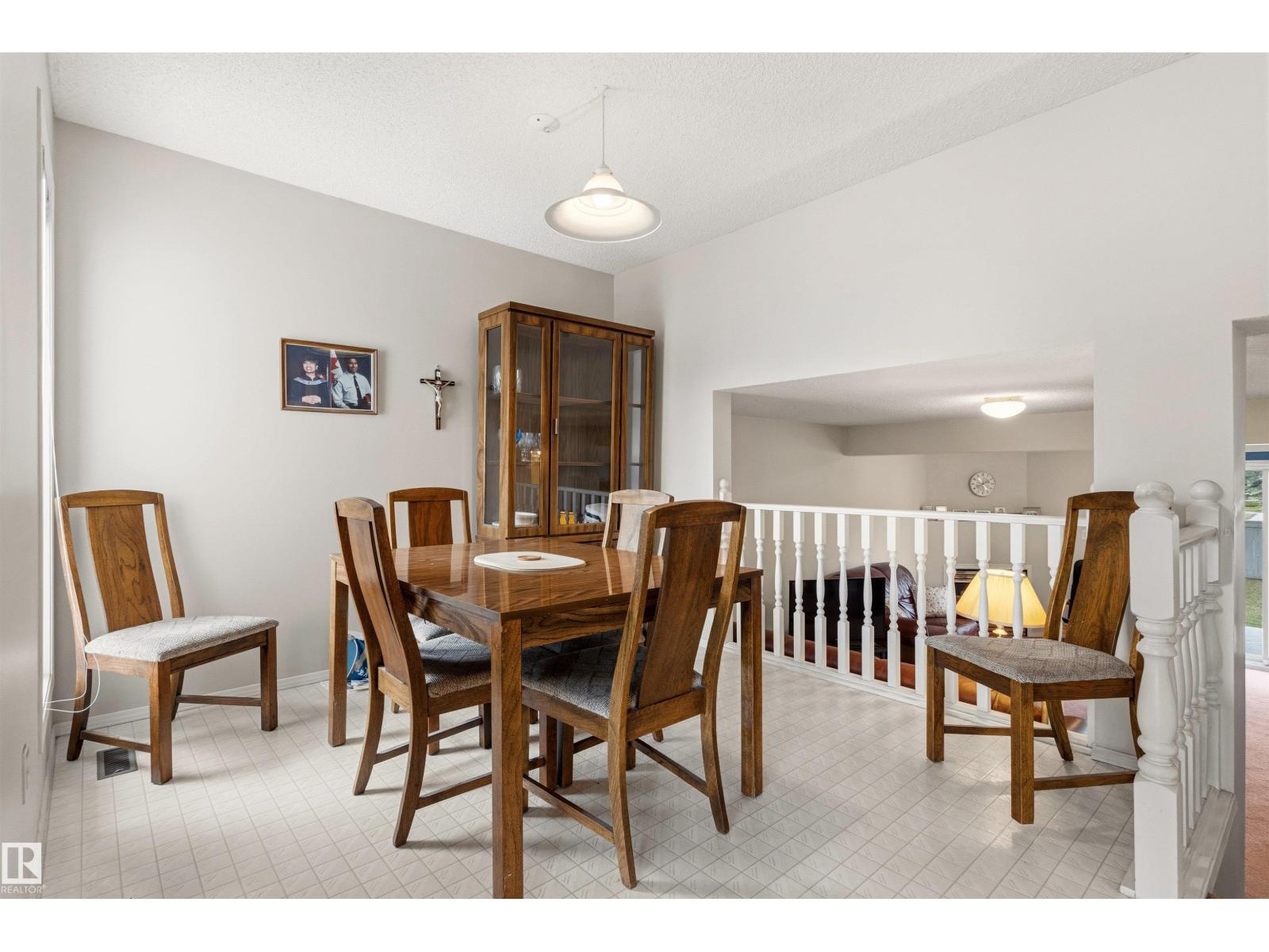 #12 3311 58 ST NW - 12