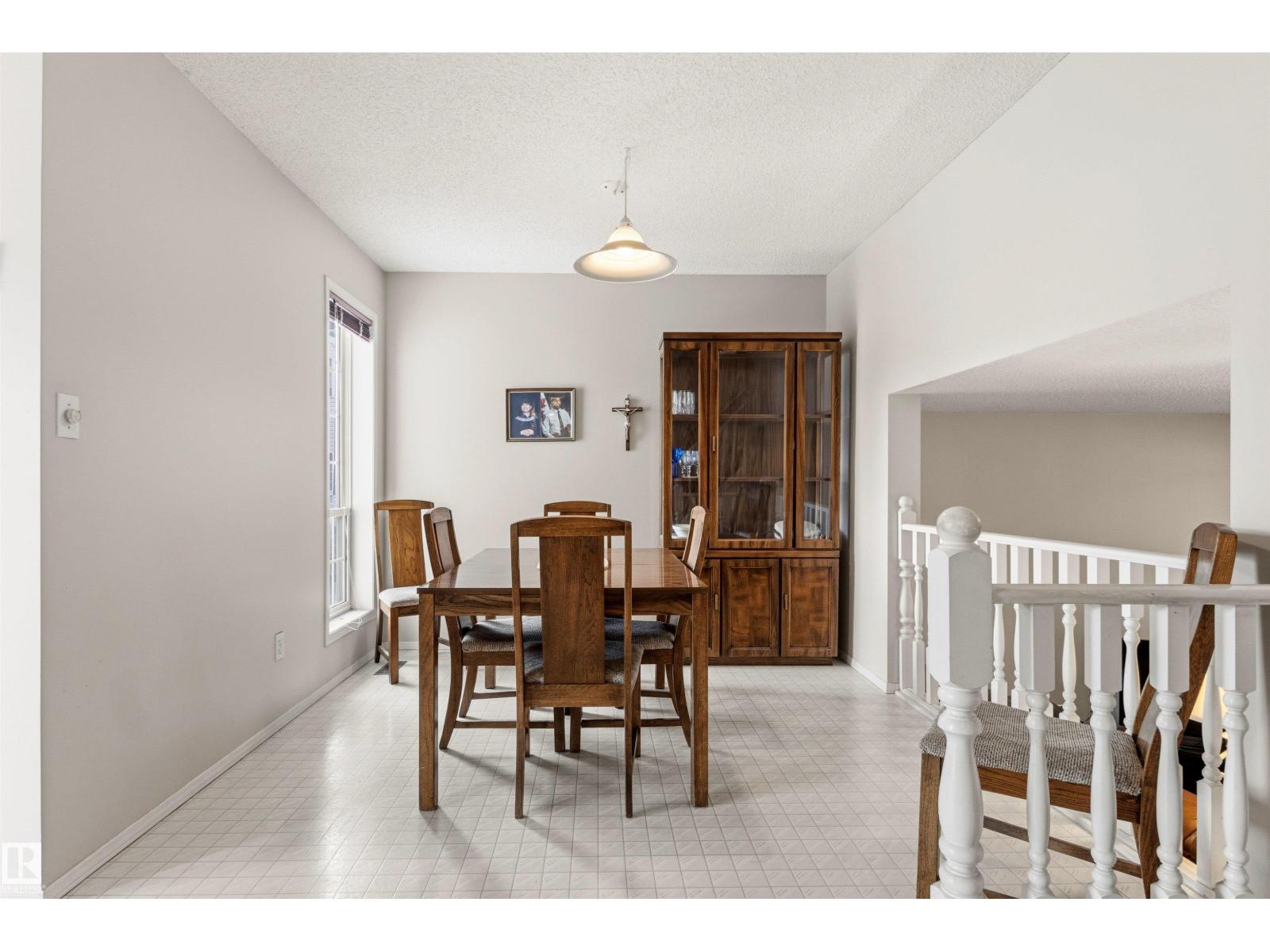#12 3311 58 ST NW - 13