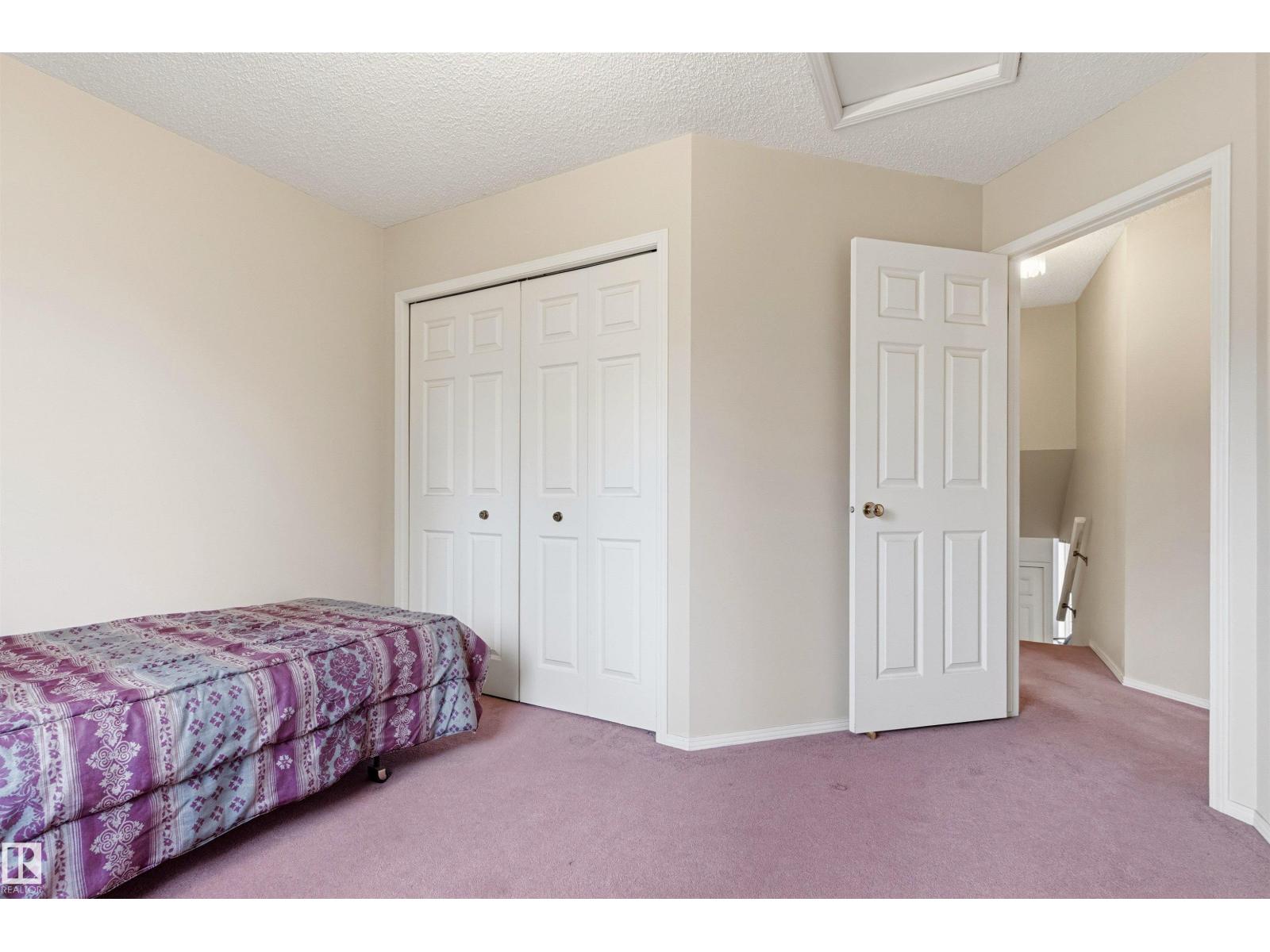#12 3311 58 ST NW - 31