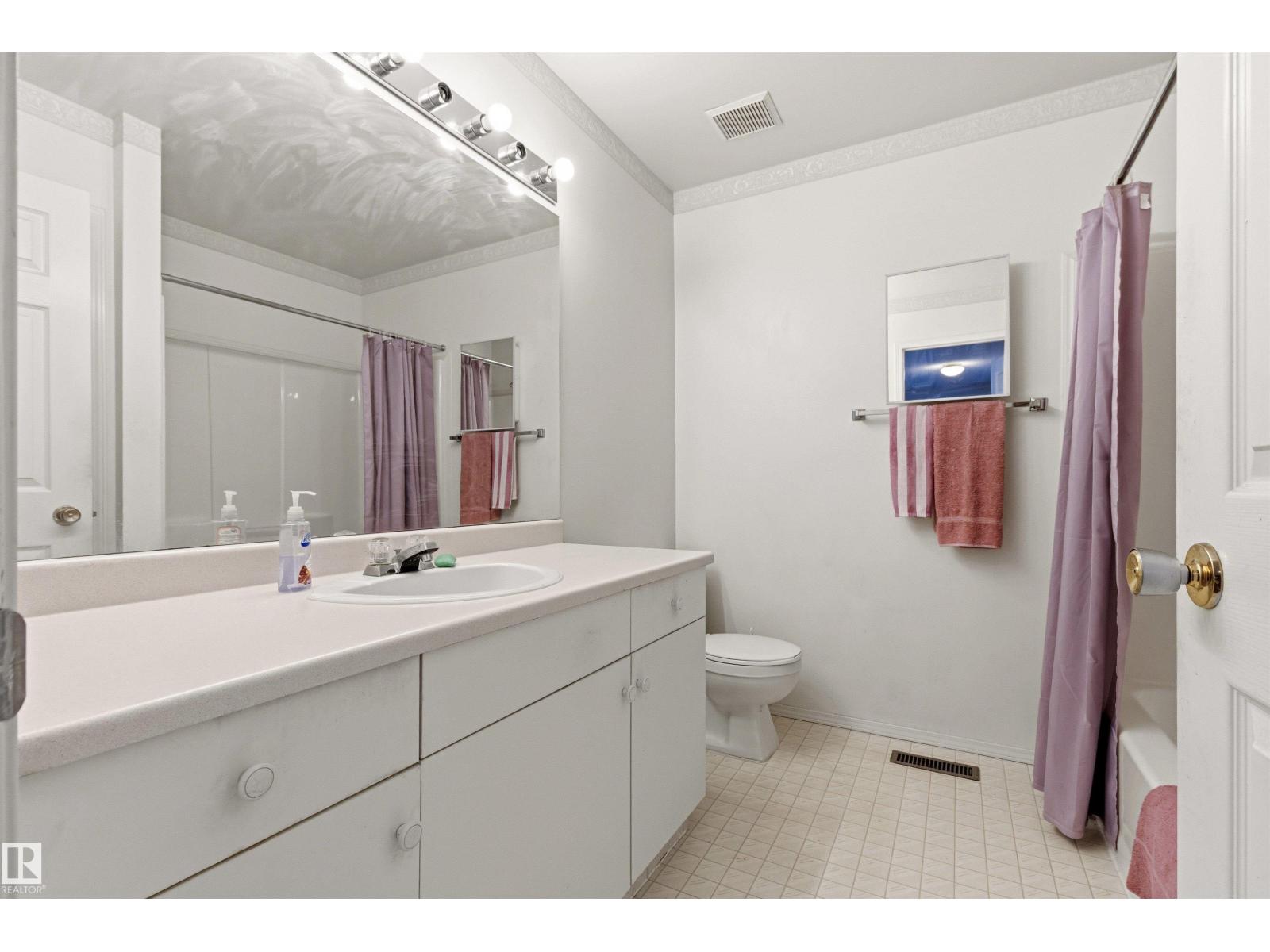 #12 3311 58 ST NW - 43