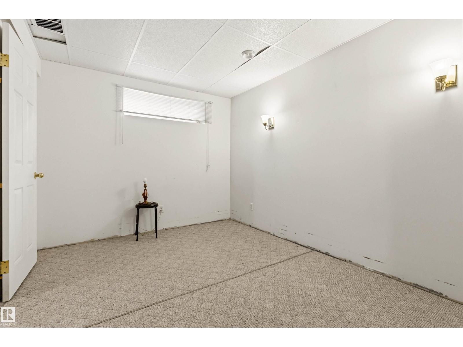 #12 3311 58 ST NW - 46