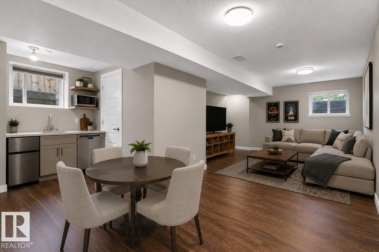 8506 80 AV NW — photo 35