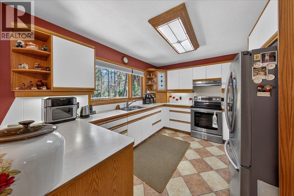 4551 Columbia View Road - 13