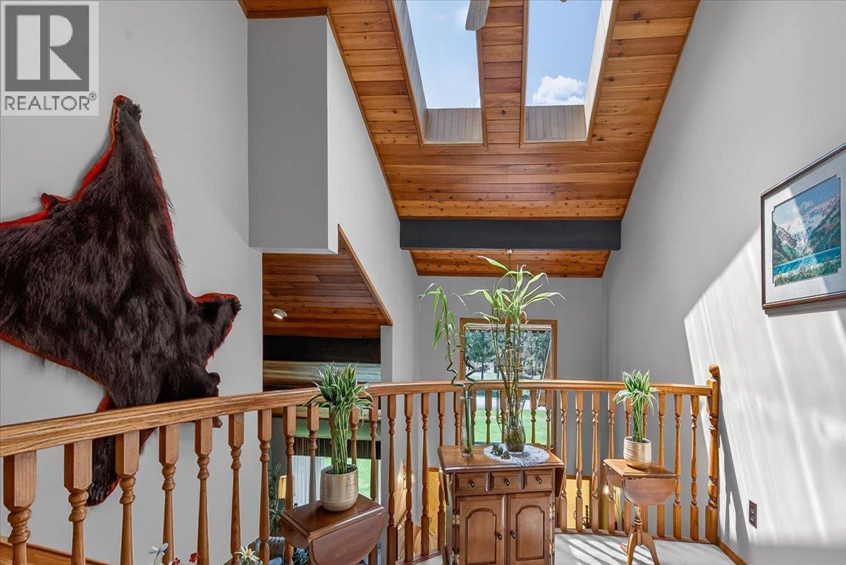 4551 Columbia View Road - 22