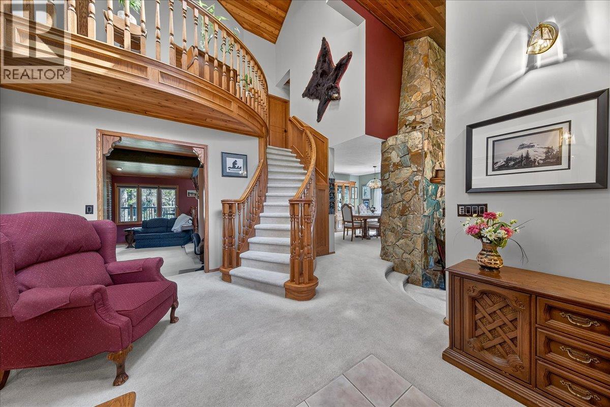 4551 Columbia View Road - 5